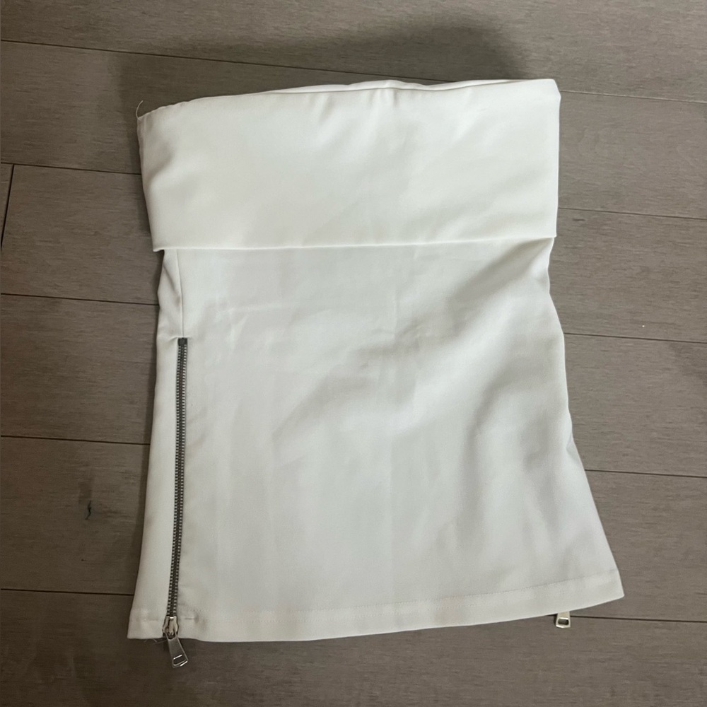 ZARA Strapless Elegant White top with zipper